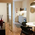 Corujeira By Myalplace * Porto